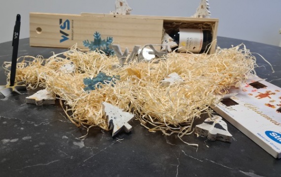 Blagdani u Waterjet service-u..